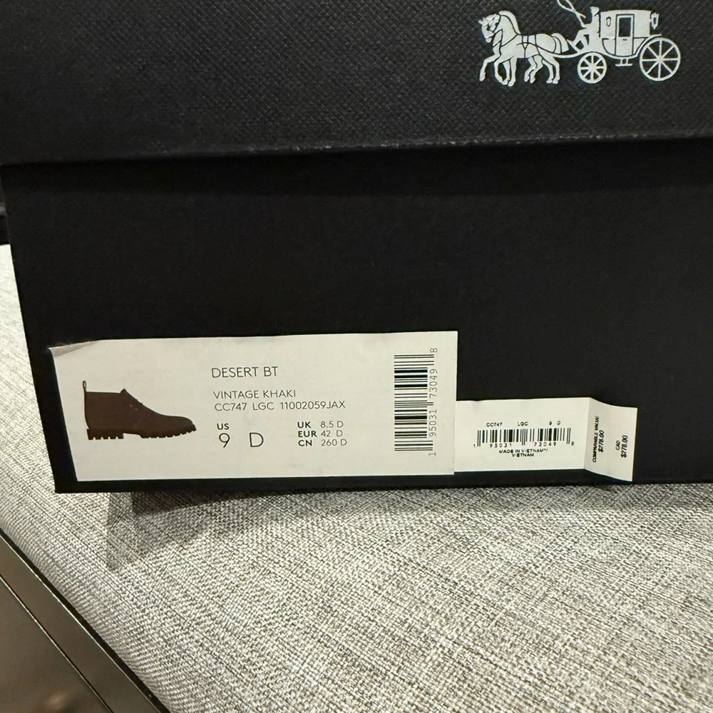 Coach Desert Boots, a chukka-style ankle boot crafted from suede 9 NWT